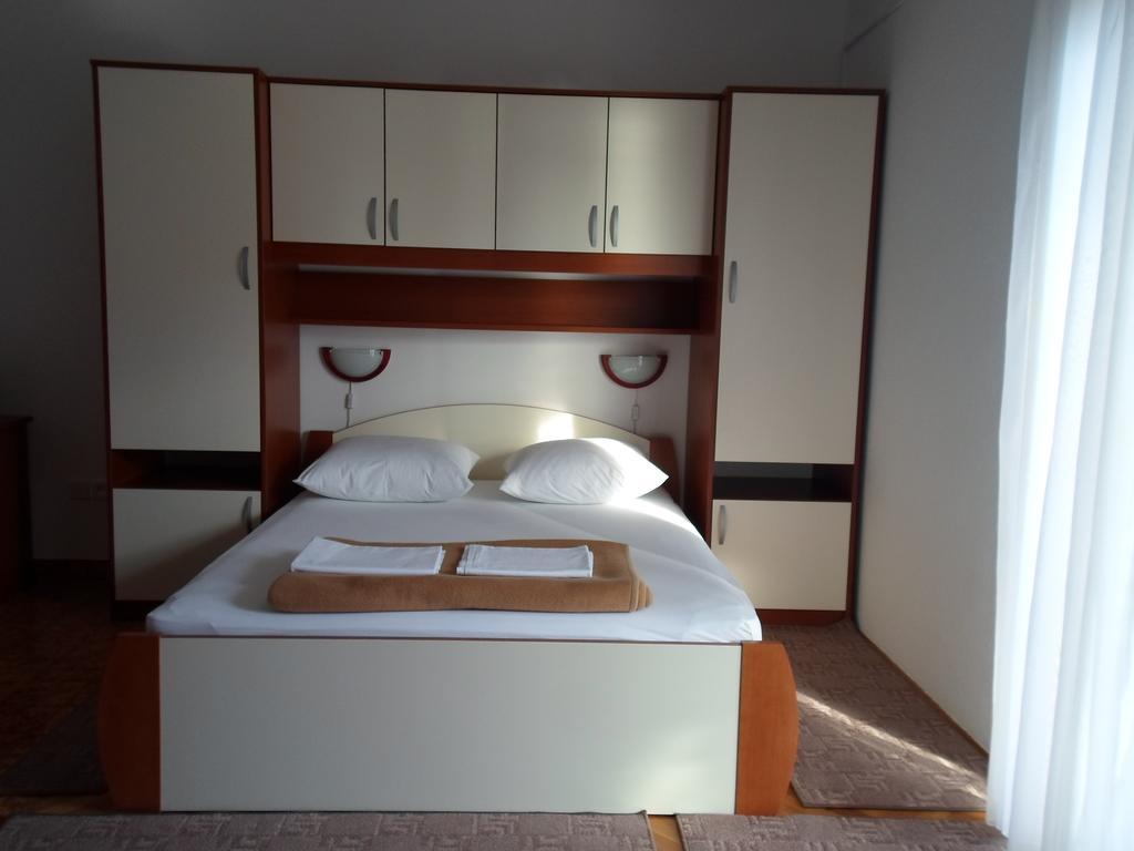 Apartments Branko Nin Δωμάτιο φωτογραφία