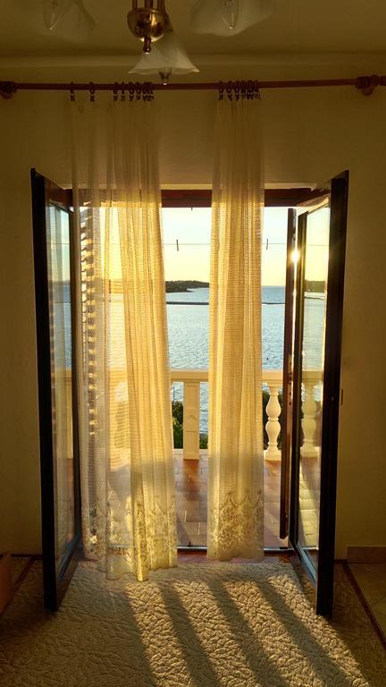 Apartments Branko Nin Δωμάτιο φωτογραφία
